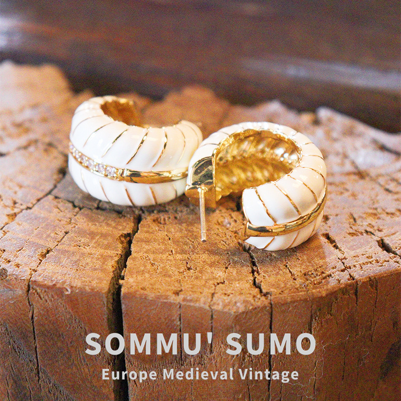 Chic Retrovibe Classical simple texture Austrian vintage silver needle ear auction