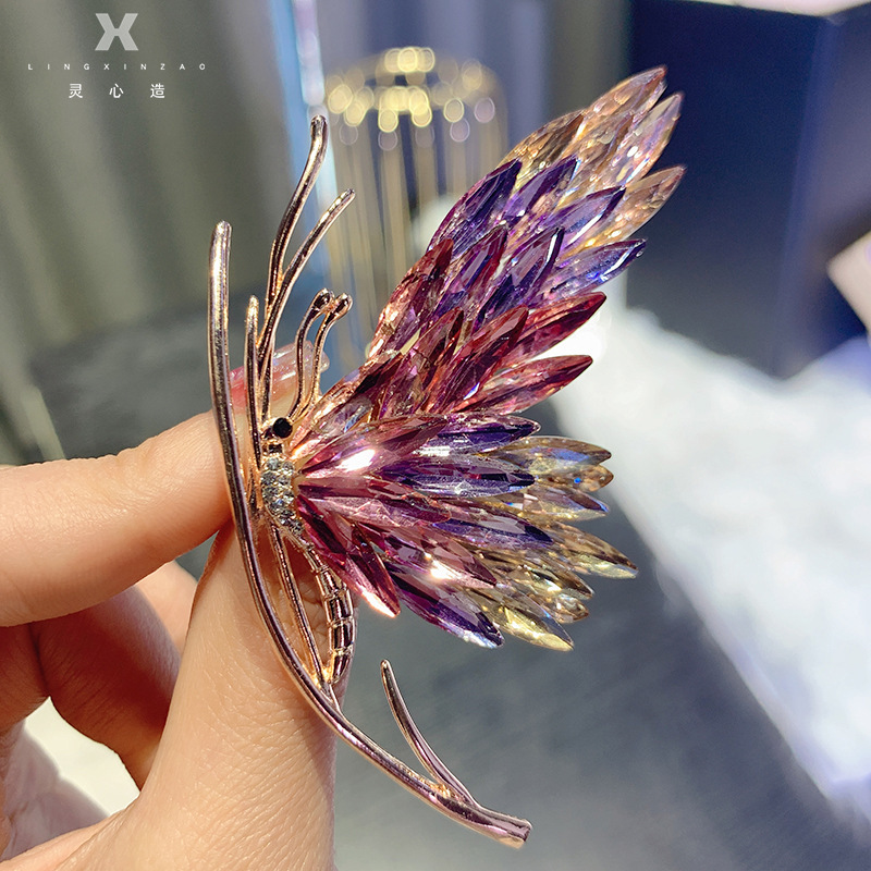 Chic RetroVibe Super Flash Heavy Industry Crystal Butterfly Brooch