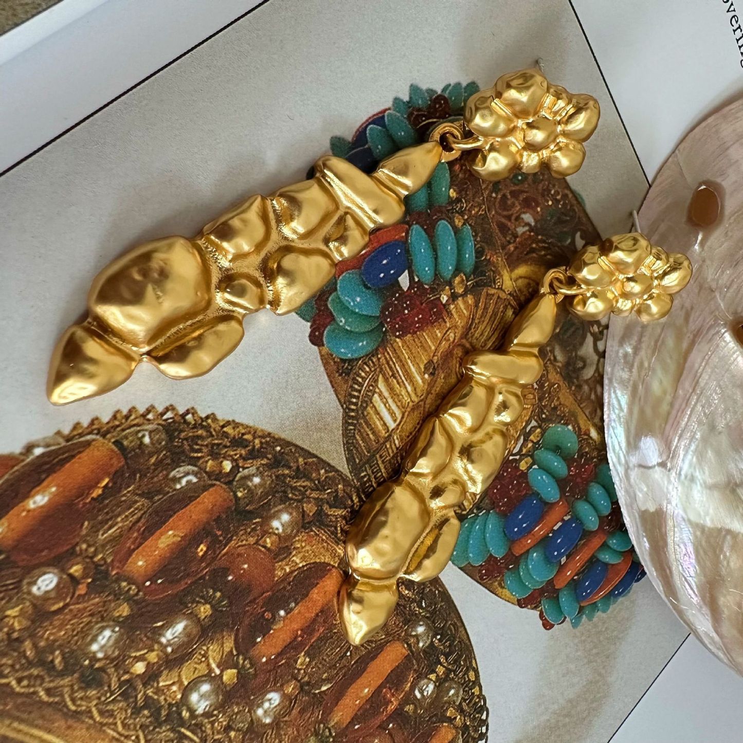 Chic RetroVibe Elizabeth Original Heavy Industry Vintage Bouquet Earrings