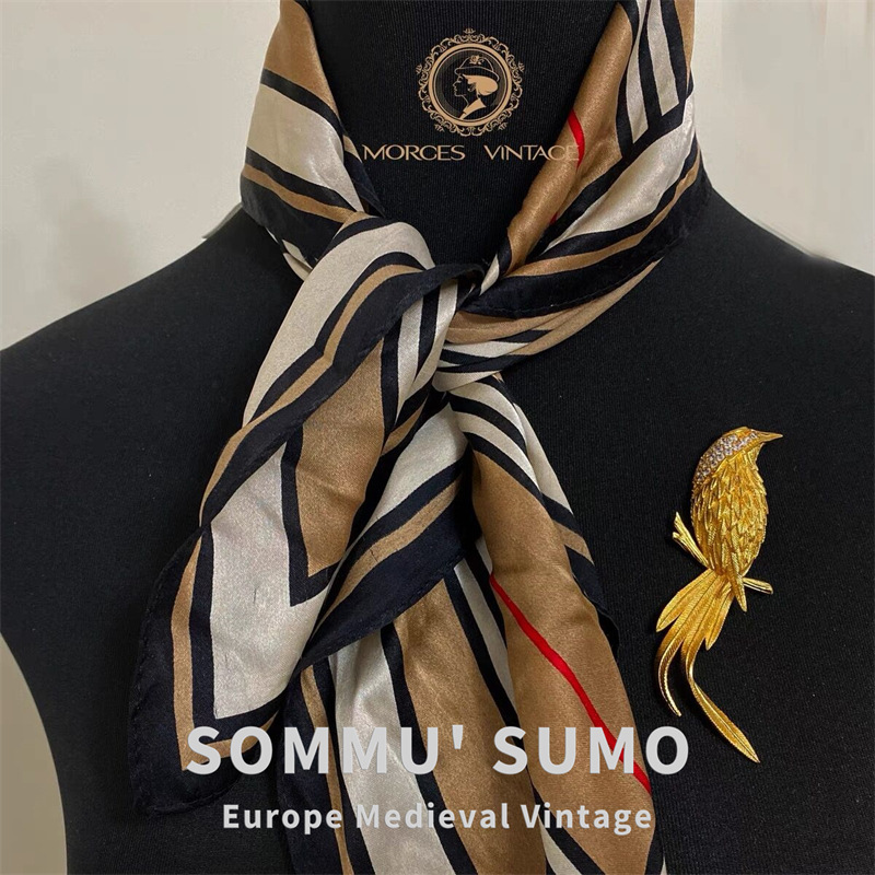 Chic Retrovibe Vintage Enamel Austrian Crystal Brooch