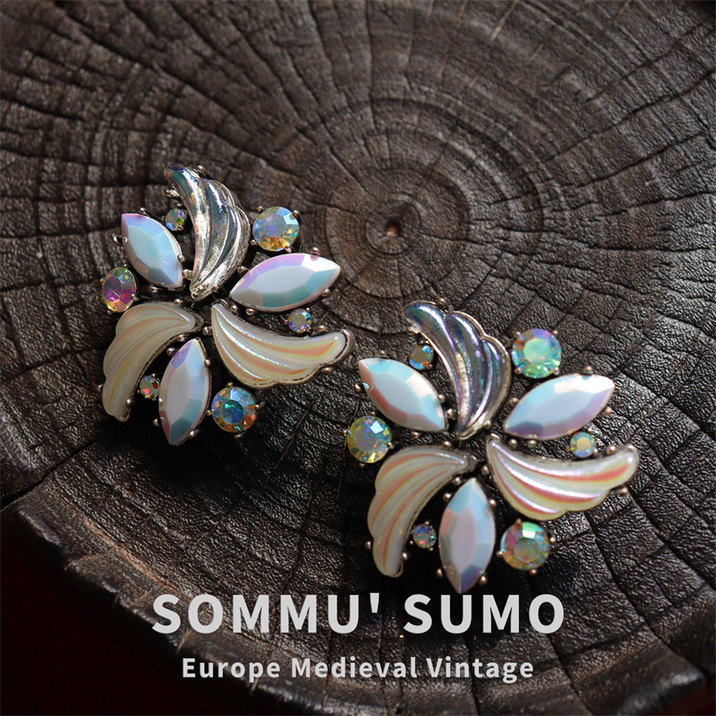 Chic RetroVibe Carved Moonlight Glaze Sets Bracelet Earrings