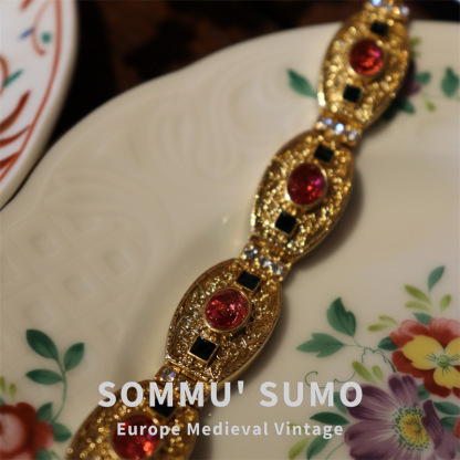 Chic Retrovibe Vintage Red Crystal Palace Sense Brace Lace Bracelet