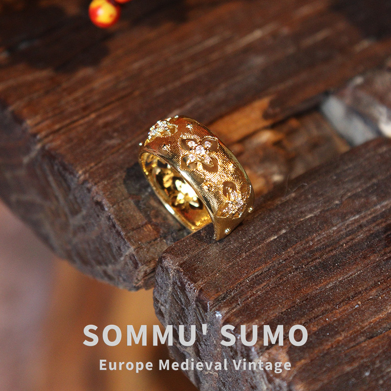 Chic Retrovibe Exquisite Classical Retro Court Ring