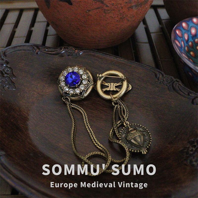 Chic Retrovibe Vintage Precious Stone Flower Double Pin Brooch