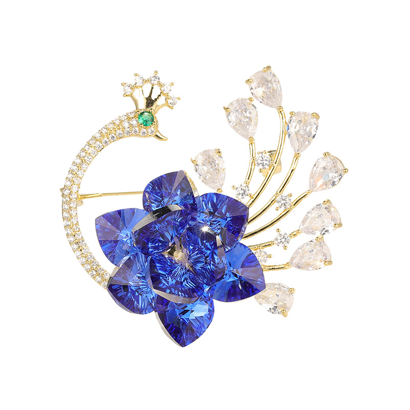 Chic RetroVibe Super Shiny Crystal Peacock Corsage