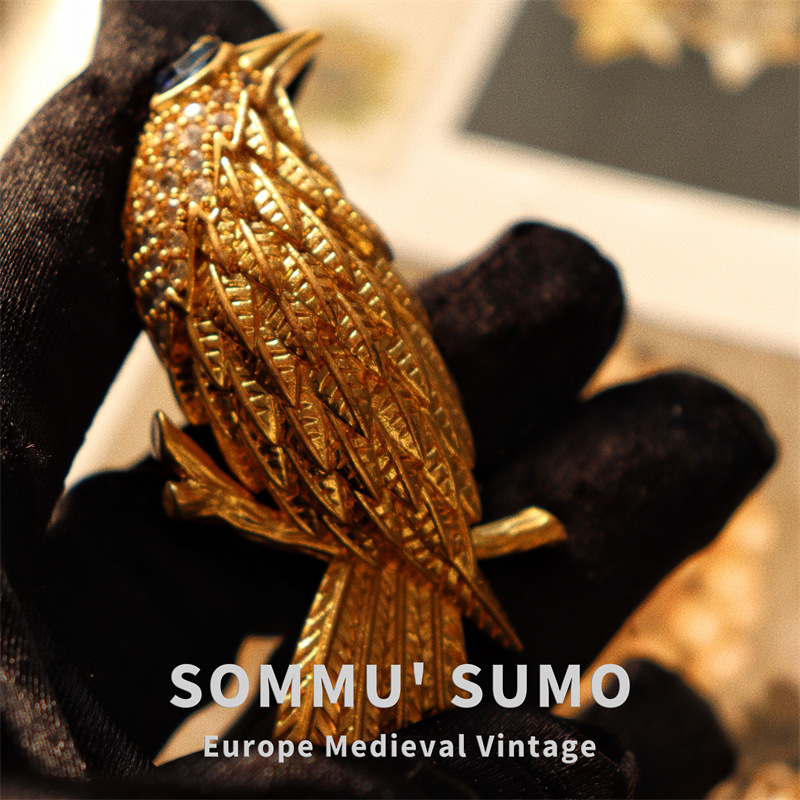 Chic Retrovibe Vintage Enamel Austrian Crystal Brooch