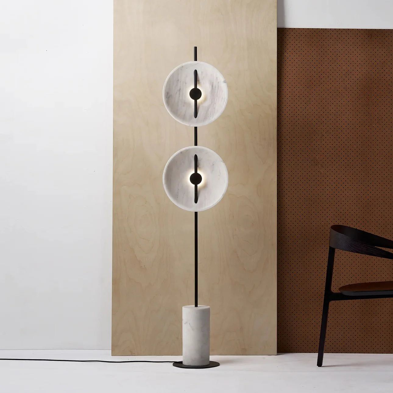 Dune Marble Round Resin Floor Lamp