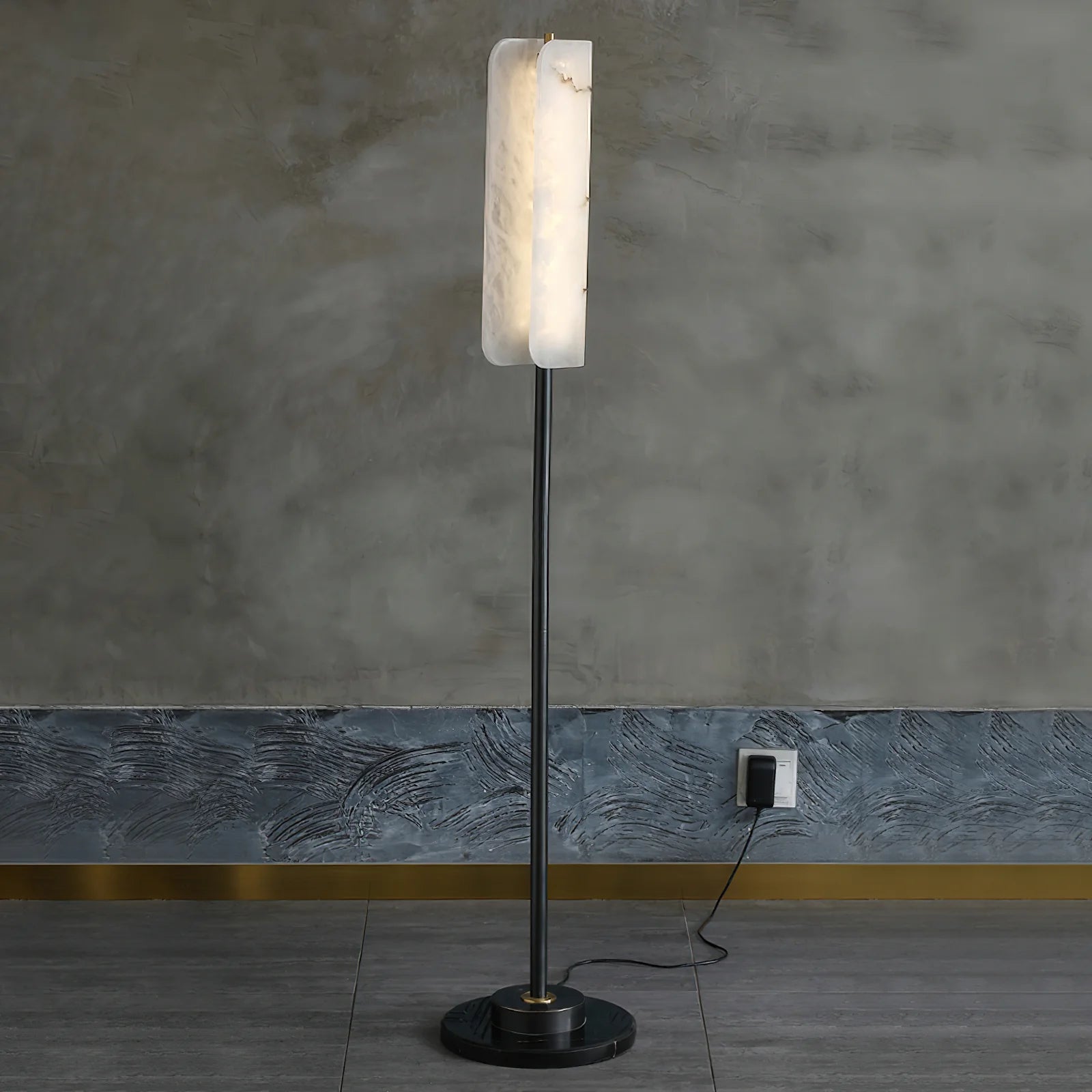 Dune Minimalist Alabaster Floor Lamp