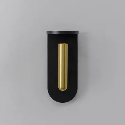 Edge Minimalismo Acrílico Metal Negro Blanco Aplique Salón Comedor