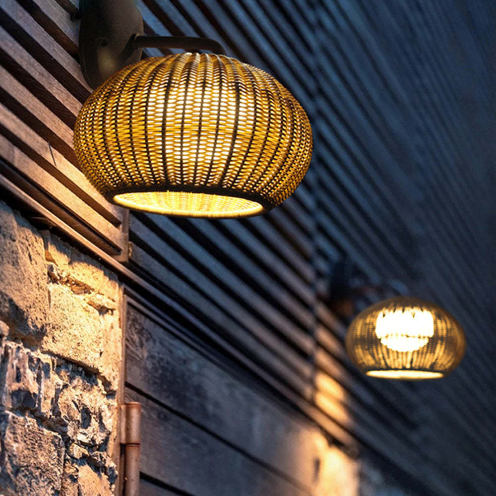 Ritta Aplique de pared Exterior LED de Diseño Rústico Madera Ratán y Acrílico