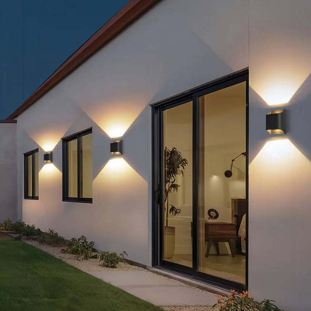 Orr Moderno LED Solar Aplique Exterior Metal Jardín Terraza Pasillo