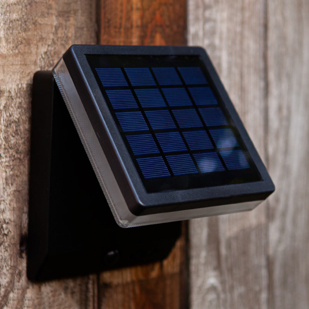 Orr Moderno Ángulo Recto LED Aplique de Exterior Negro Pasillo Acrílico Sensor Solar