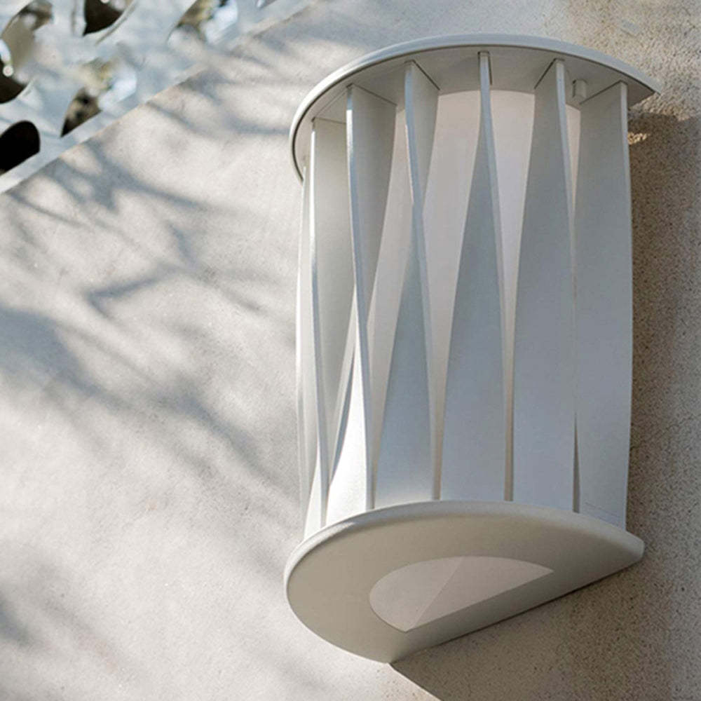 Orr Minimalista LED Aplique Exterior Blanco/Negro Jardín/Balcón/Terraza Aluminio Acrílico 2 Colores 32CM Largo