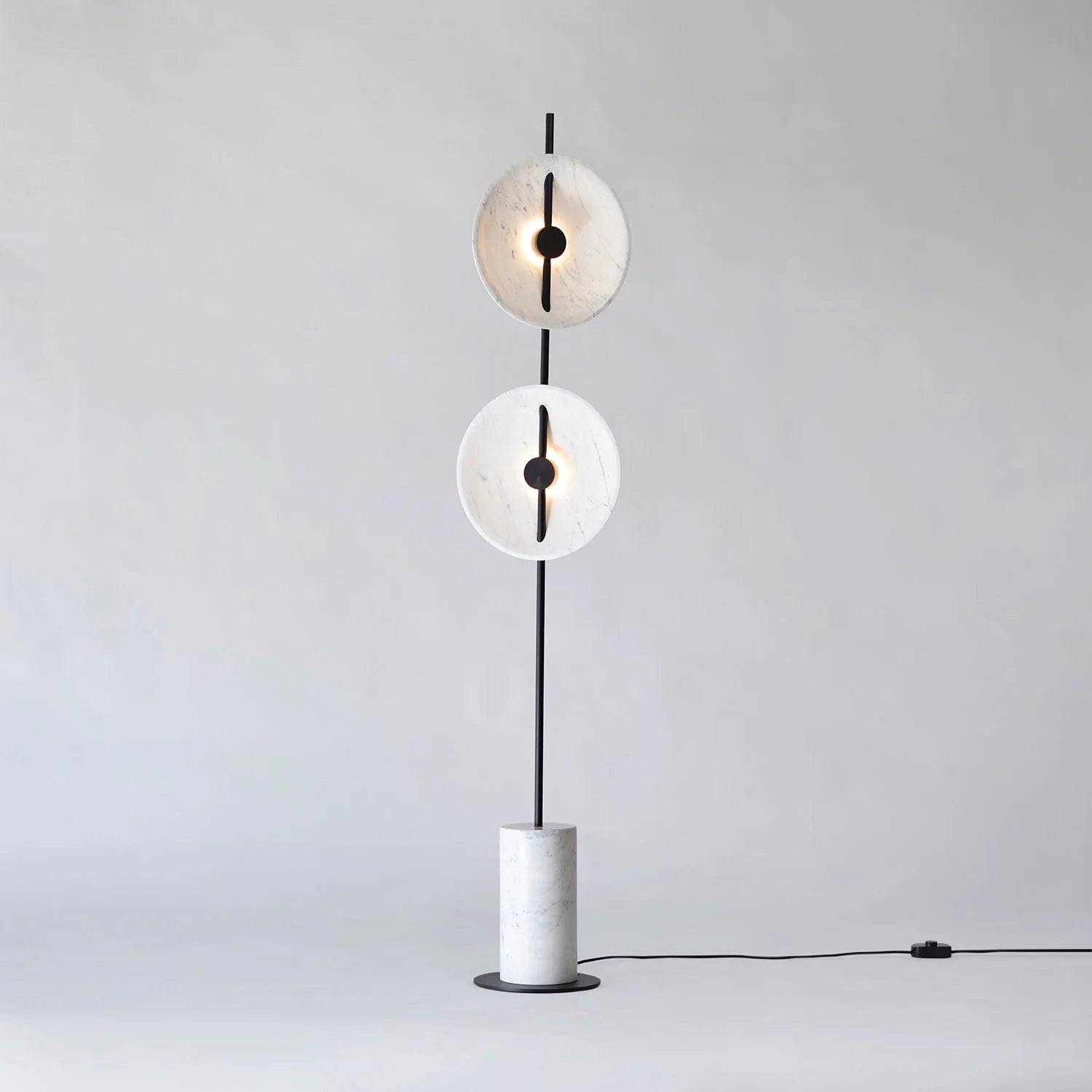 Dune Marble Round Resin Floor Lamp