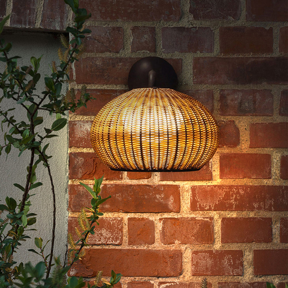Ritta Aplique de pared Exterior LED de Diseño Rústico Madera Ratán y Acrílico