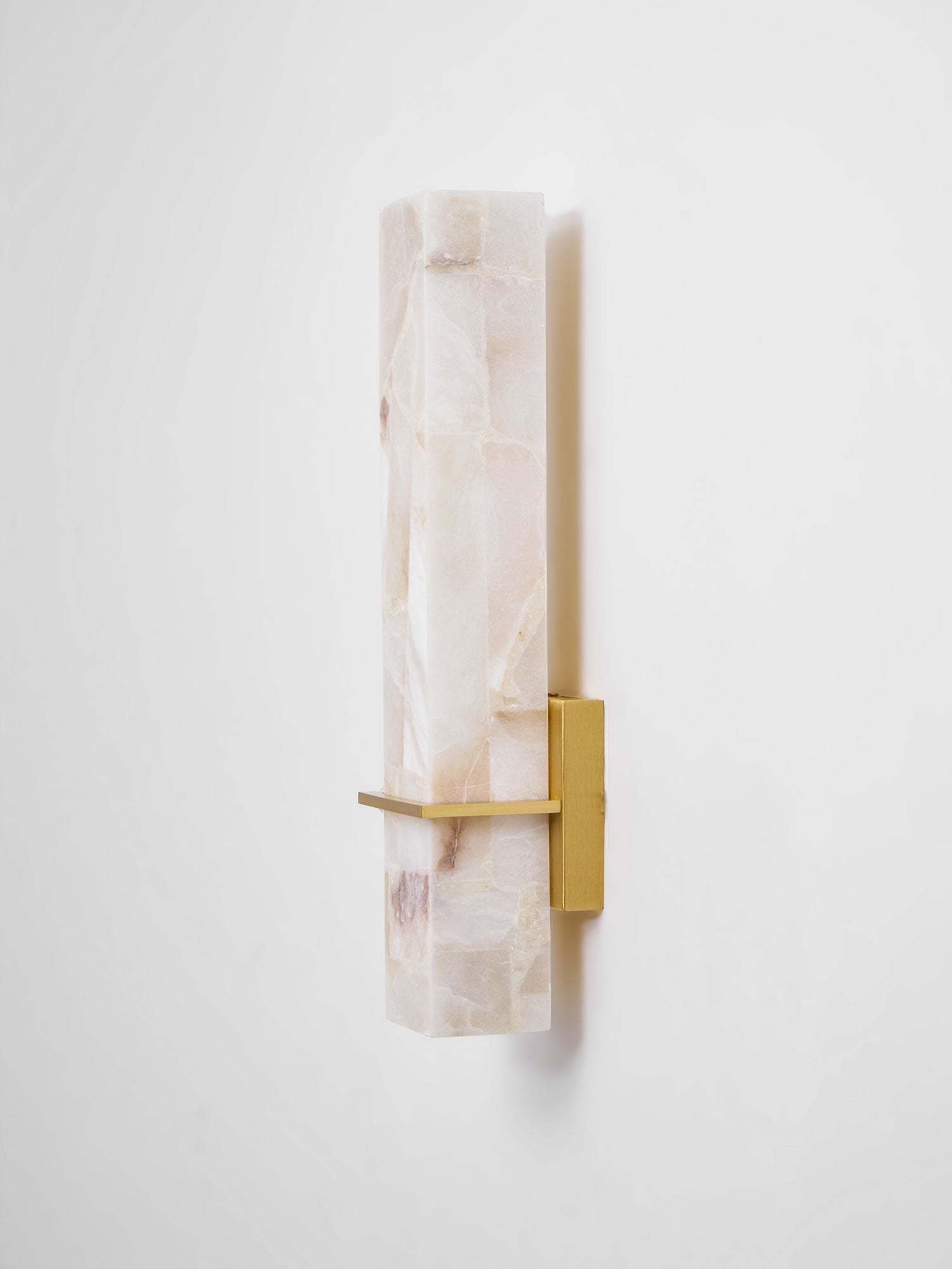 Milan Alabaster Aplique