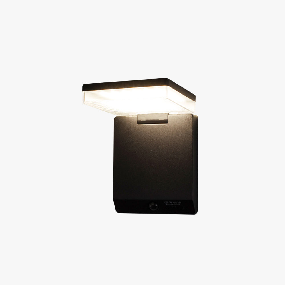 Orr Moderno Ángulo Recto LED Aplique de Exterior Negro Pasillo Acrílico Sensor Solar