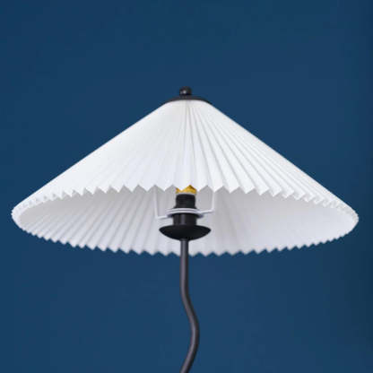 Retro Squiggle Metal Floor Lamp