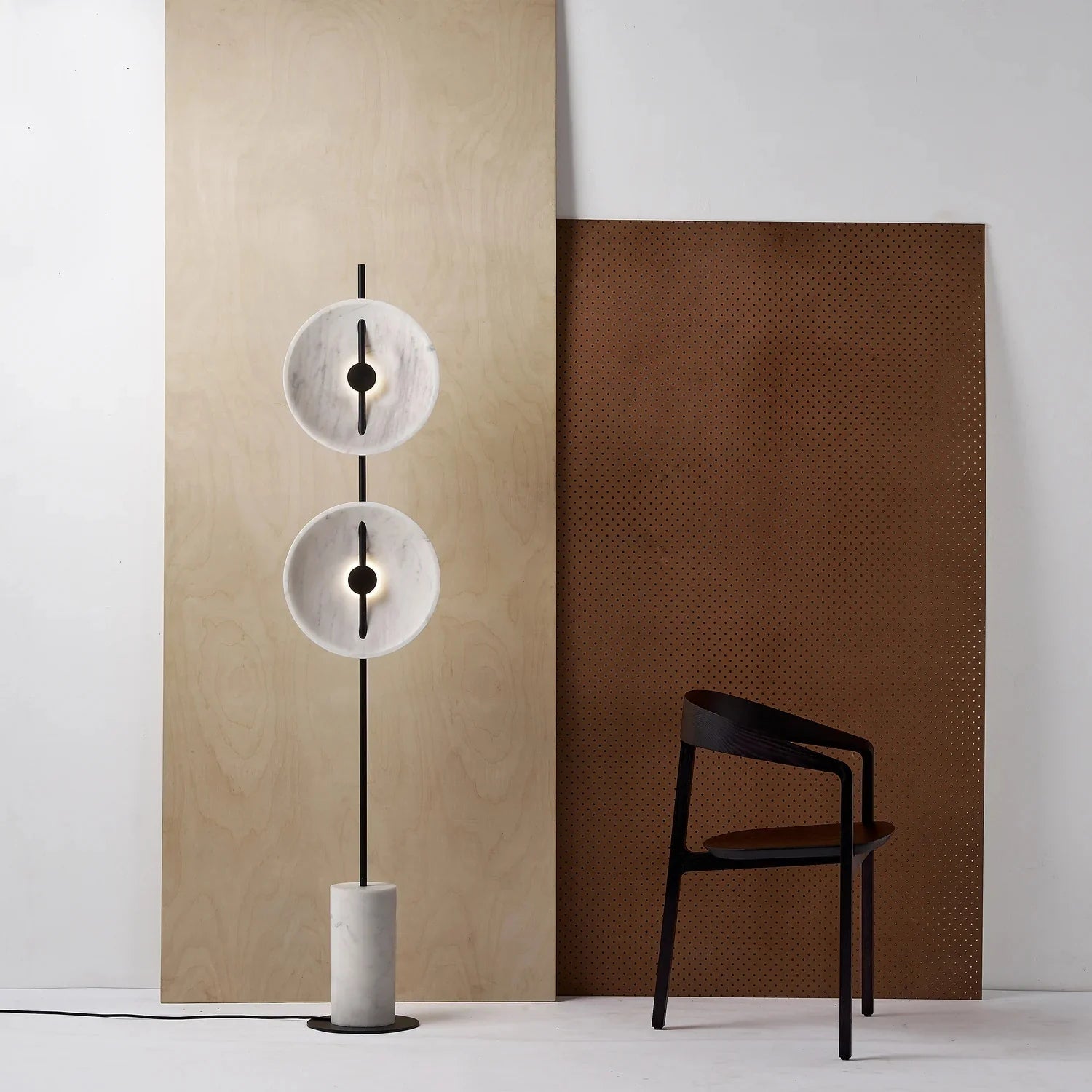 Dune Marble Round Resin Floor Lamp