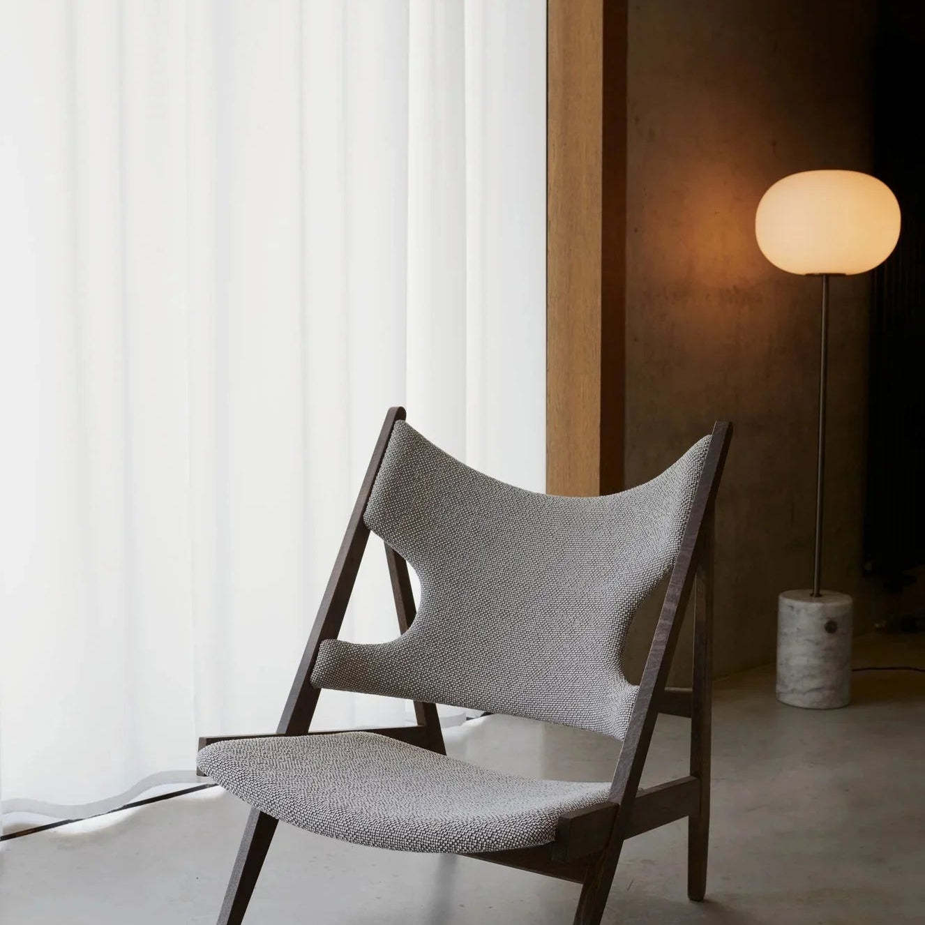 Axis Minimalist Alabaster Brass Floor Lamp