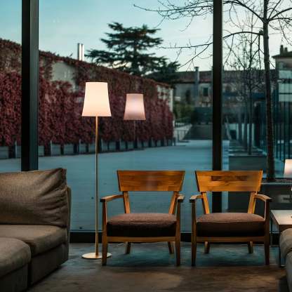 Axis Modern Slim Metal Floor Lamp