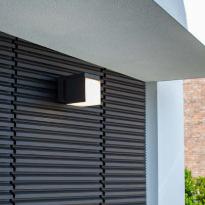 Orr Moderna Lámpara de pared Exterior LED Geometría para Pasillo Metal y Acrílico Giratoria