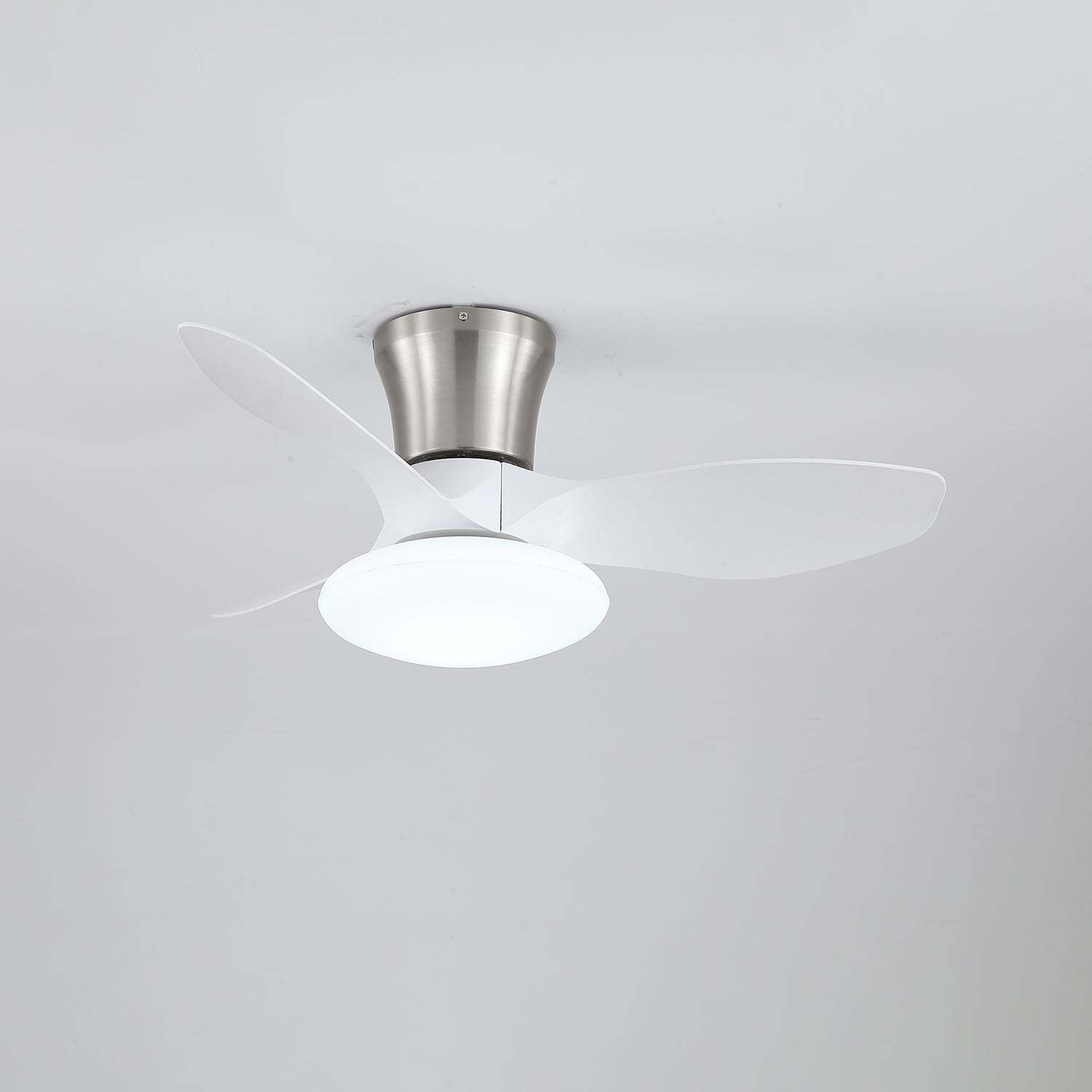 Ventilador de Techo Moderno de Madera Velora con Luz, apto para uso en interiores