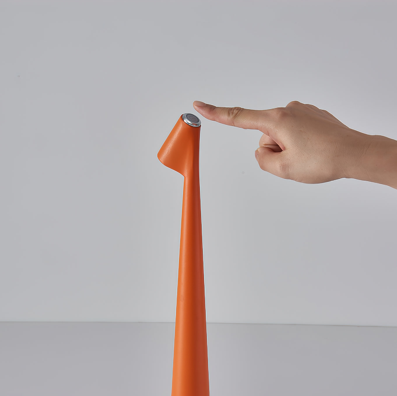 Axis Matte Pointy Iron Floor Lamp