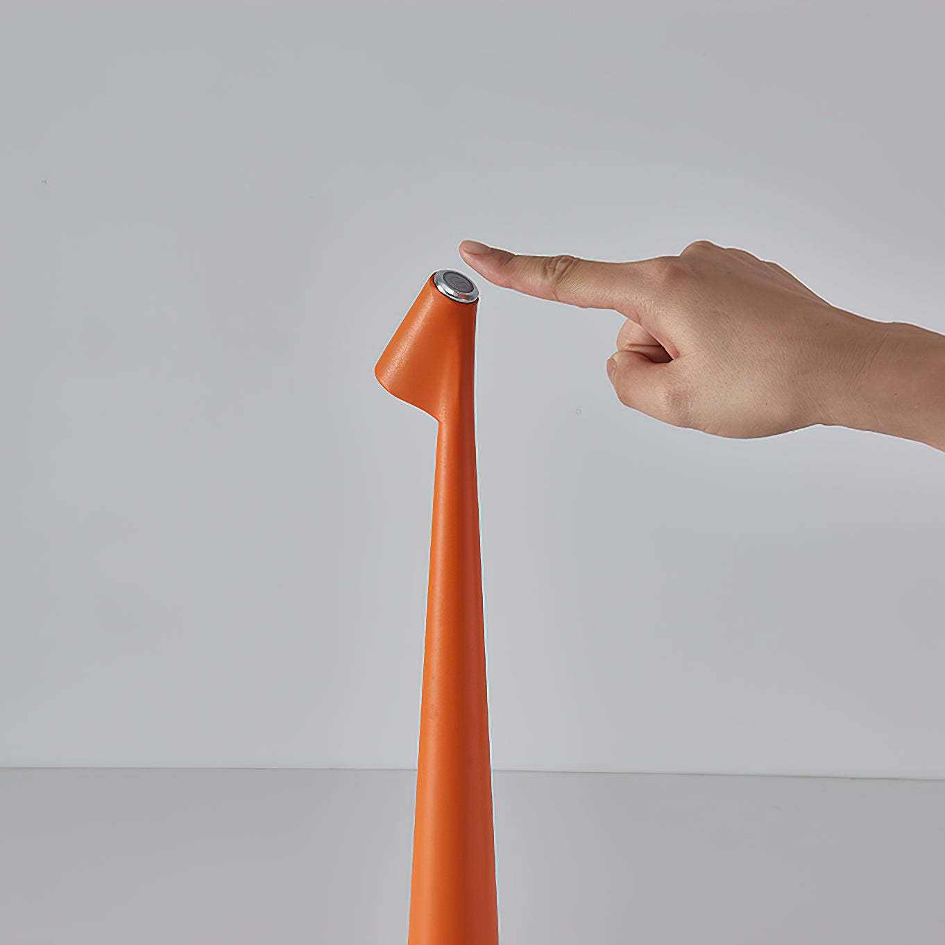 Axis Matte Pointy Iron Floor Lamp