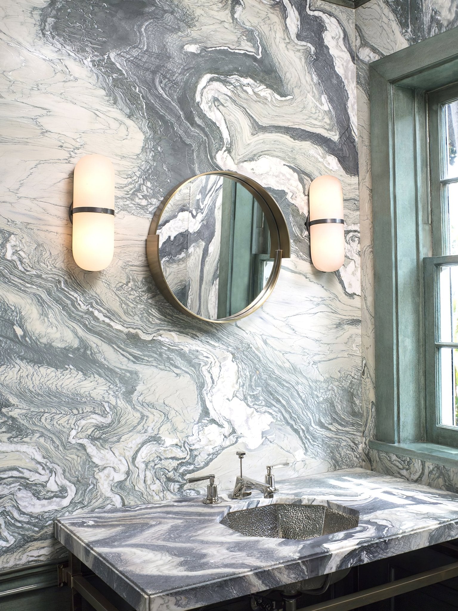 Alabaster Pill Aplique
