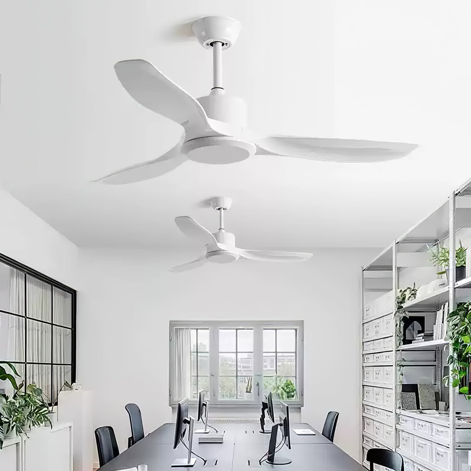Ventilador de Techo Minimalista Meren de Madera en un salón moderno
