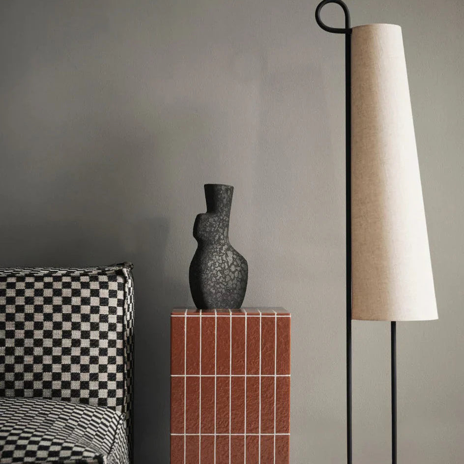 Hakka Minimalist Fabric Cone Floor Lamp