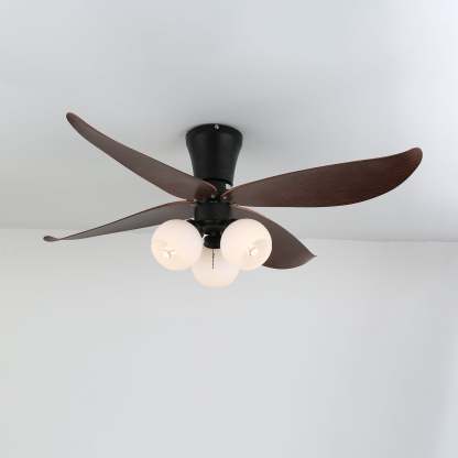 Vista cenital del Ventilador de Techo con Luz Lunair Vintage de Madera y Cristal