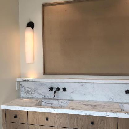 Verona Art Glass Plug-In Wall Light