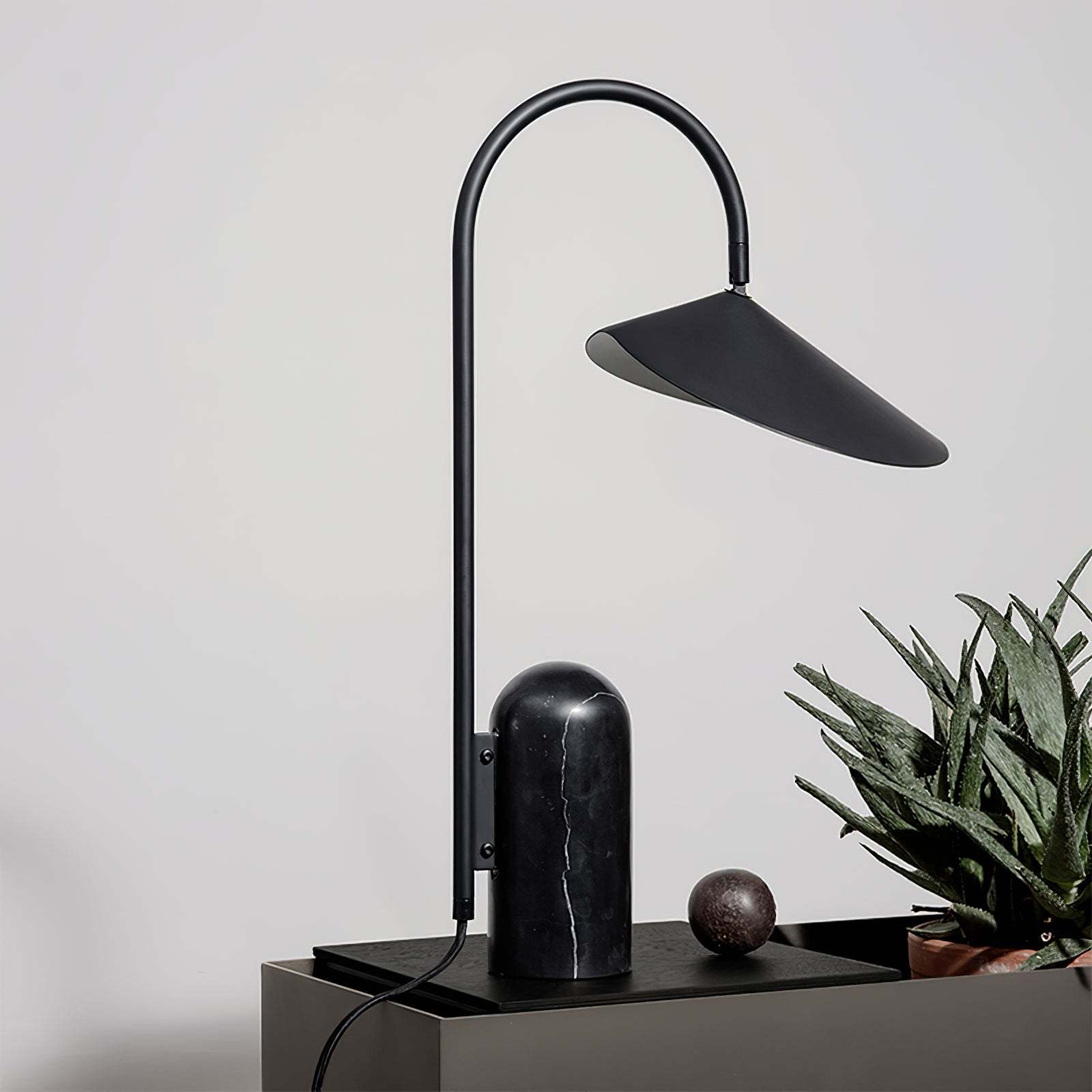 Dune Marble Cone Table Lamp
