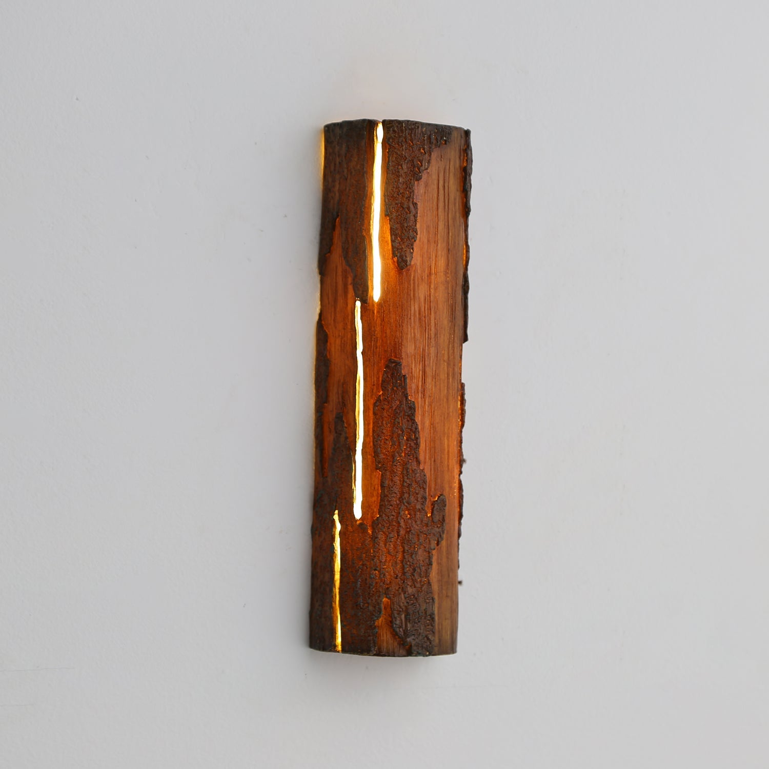 Hakka Broken Bark Wall Light