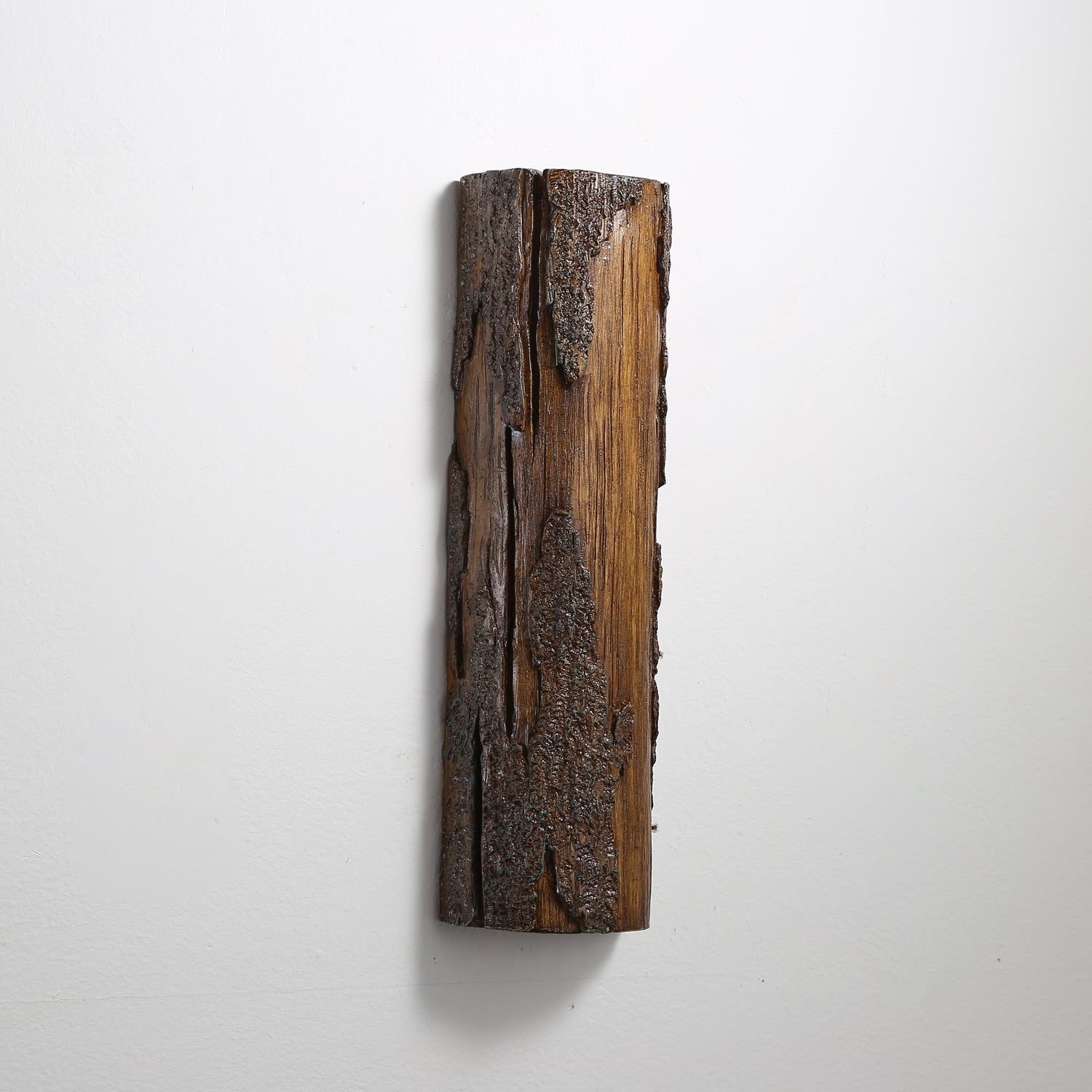Hakka Broken Bark Wall Light