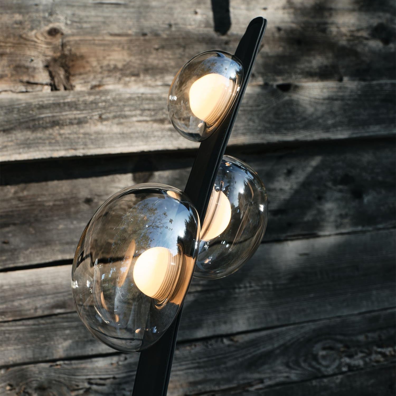 Halo Curved Metal Glass Floor Lamp