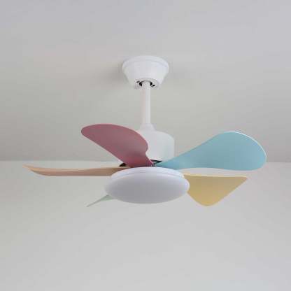 Ventilador de Techo Liora de Cristal Colorido, en una sala de juegos