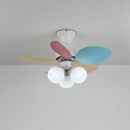 Ventilador de Techo Liora de Cristal Colorido, en un estudio