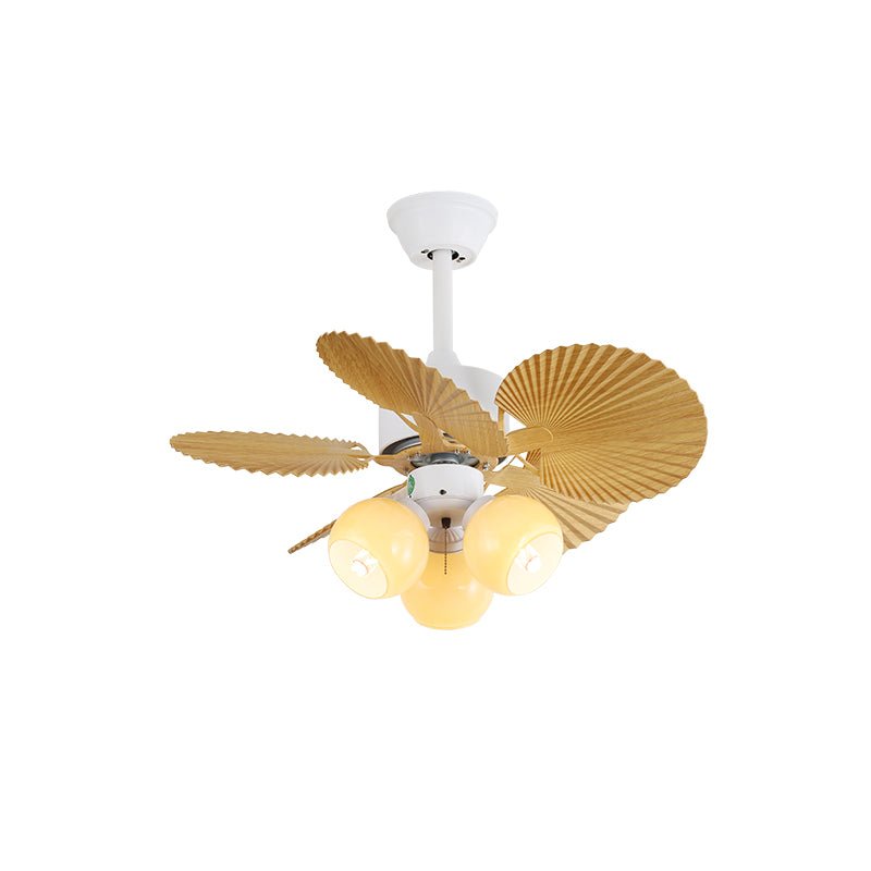 Ventilador de Techo Liora de Cristal Colorido, con la luz encendida