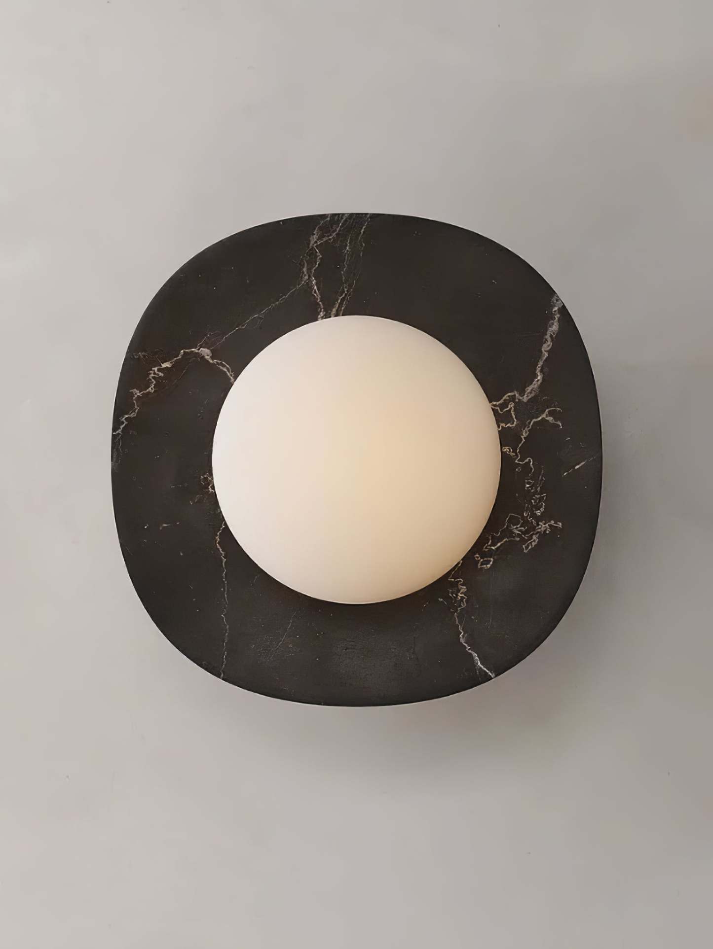Carrara Cusp Sconce Aplique