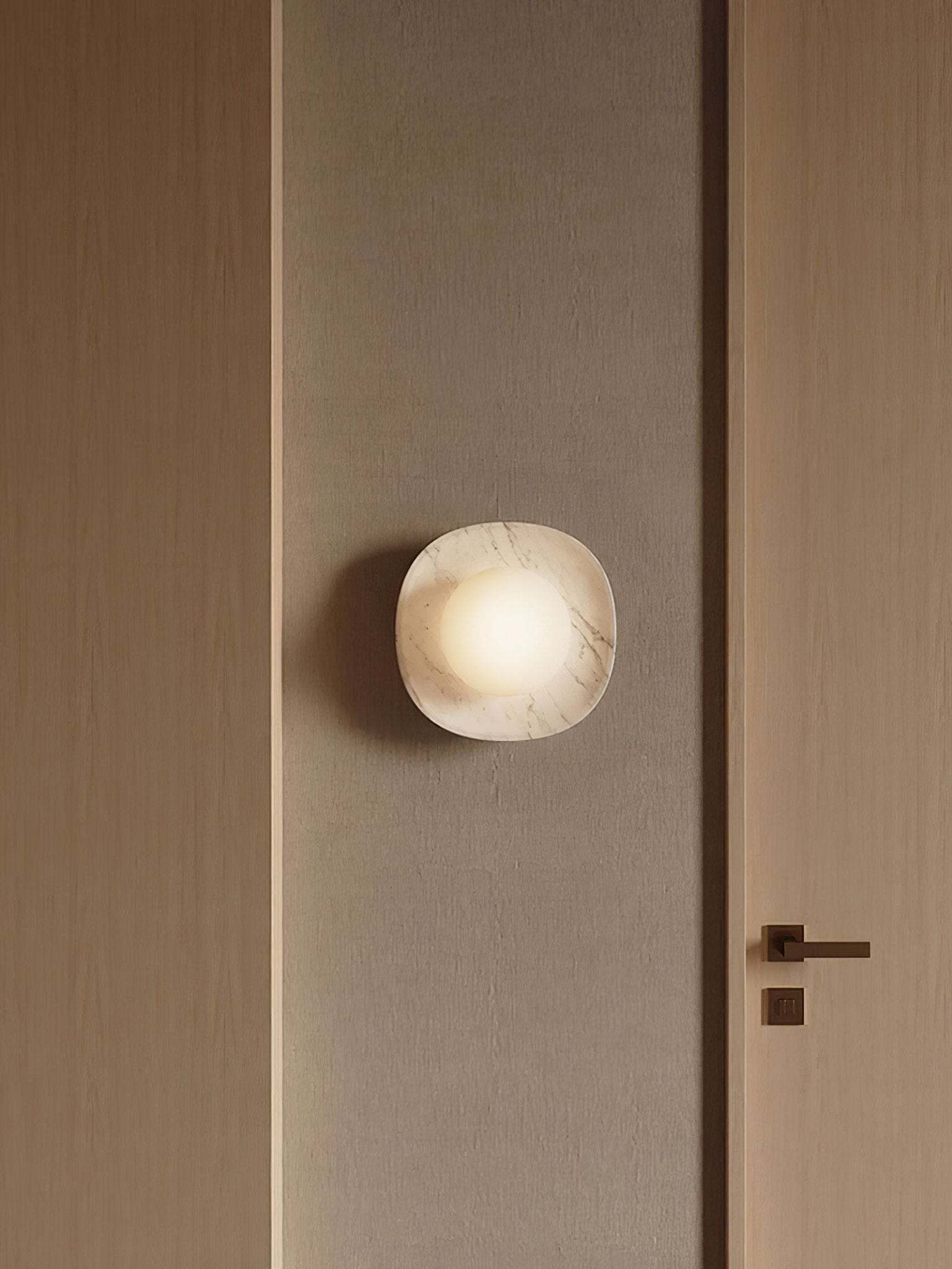 Carrara Cusp Sconce Aplique