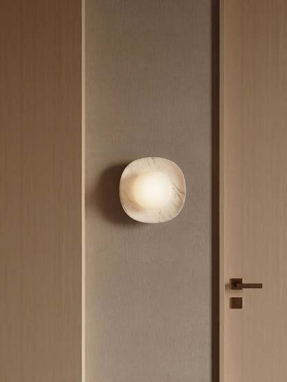 Carrara Cusp Sconce Aplique