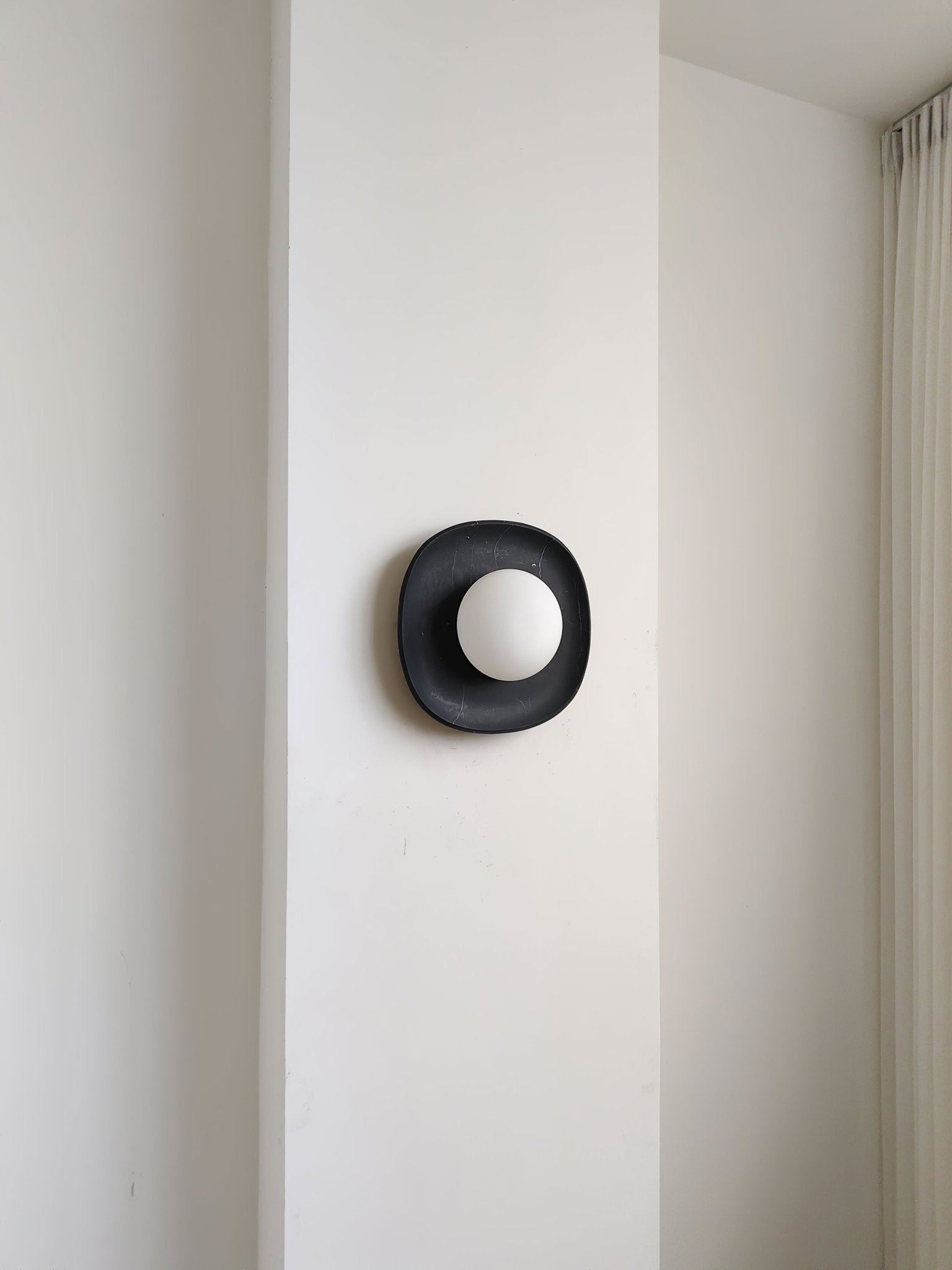 Carrara Cusp Sconce Aplique