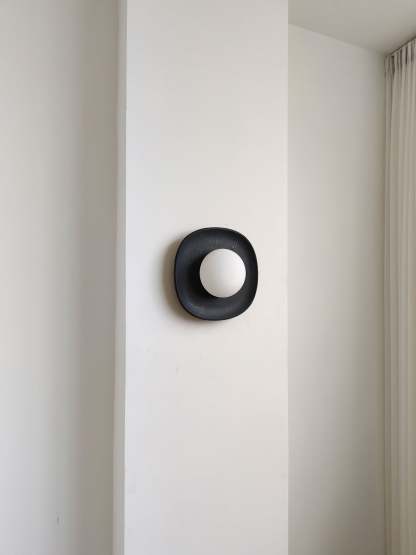 Carrara Cusp Sconce Aplique
