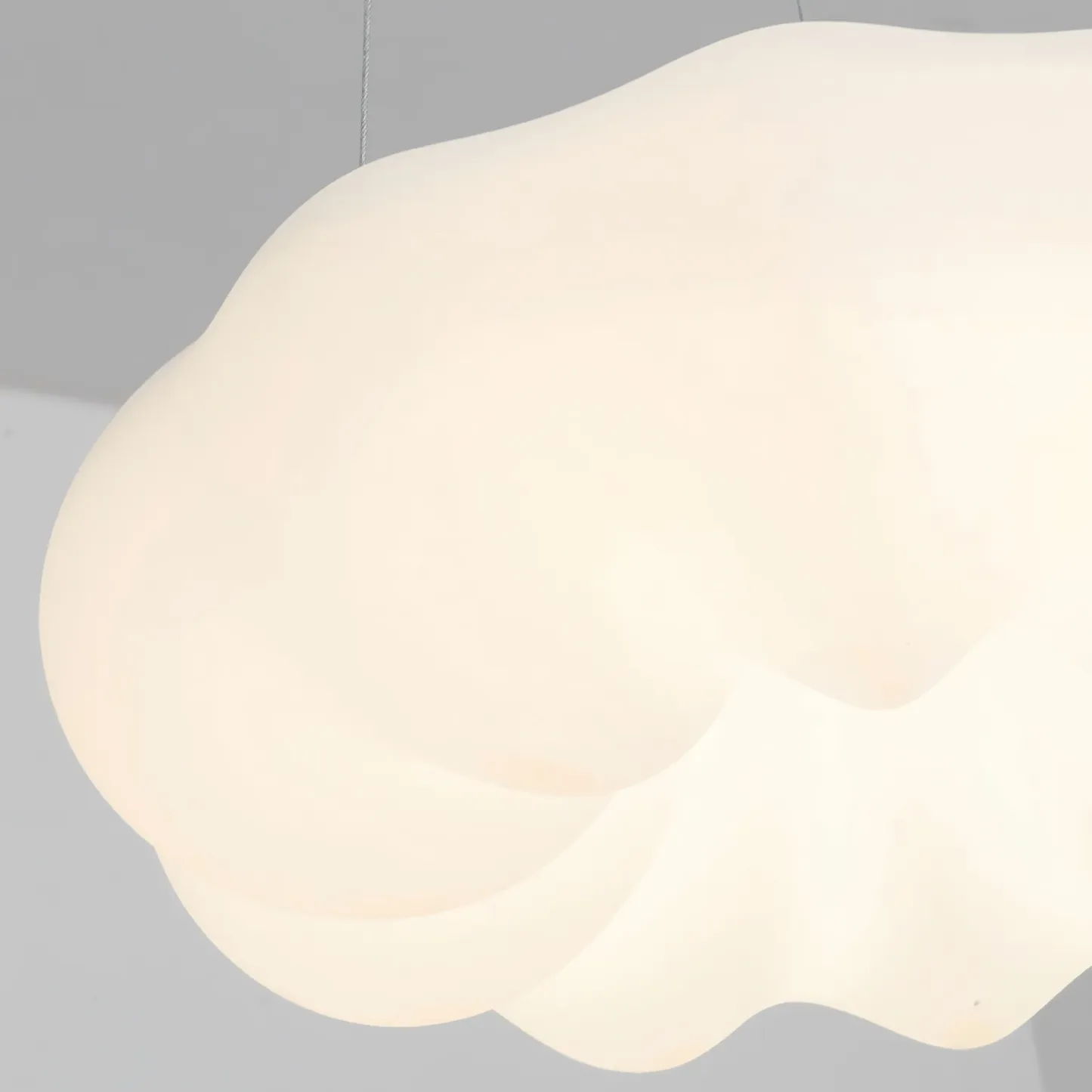 Quinn Moderna Blanca Nube Metal PE Lámpara de Techo Dormitorio Comedor