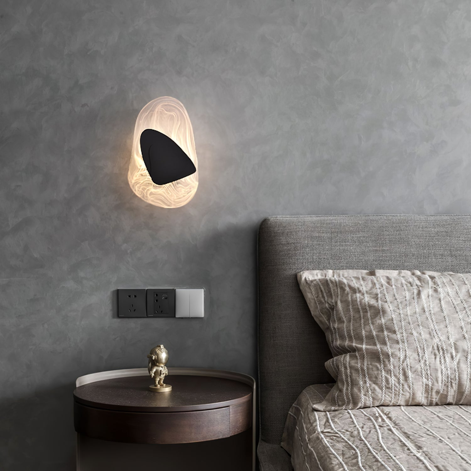Verona DC1725 Glass Wall Lamp