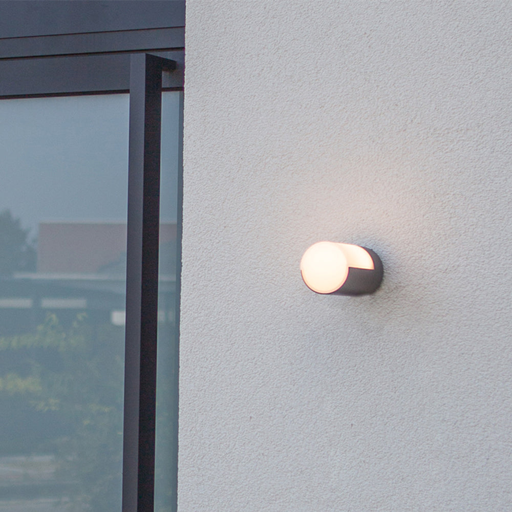 Orr Moderna Lámpara de pared Exterior LED Geometría para Pasillo Metal y Acrílico Giratoria