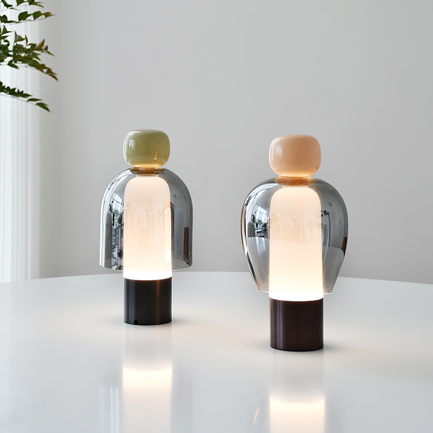 Retro Capsule Table Lamp